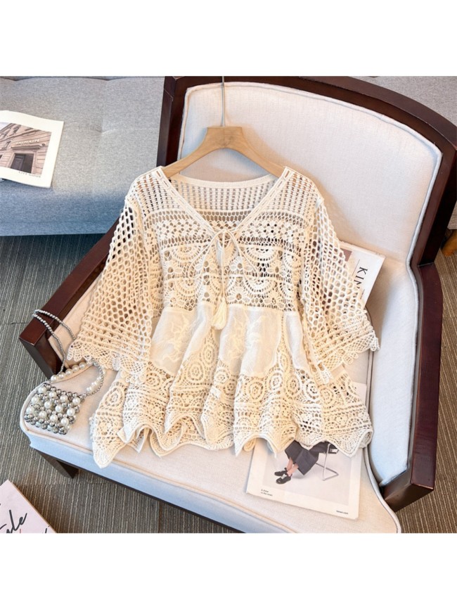 Women's Bohemian Lace-like Hollowed-Out Top