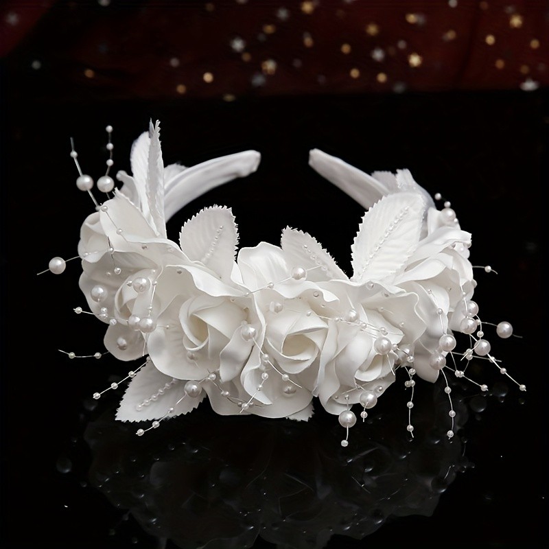Vintage White Flower Headband Handcrafted Vintage White Flower Headband for Brides, Featuring a Simple And Elegant Design, Perfect for Forest-Themed Weddings