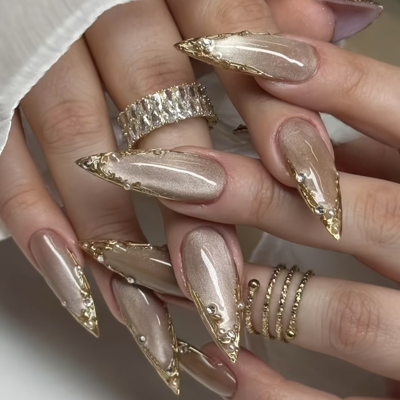 10pcs Full Cover Reusable Luxurious Metallic Golden Cat Eye Design Long Length Handmade Press-On Nails