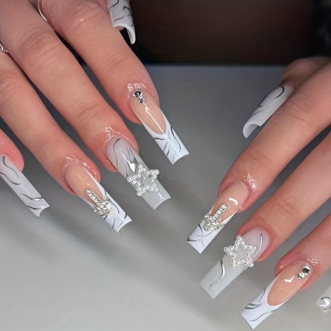 Glamorous Nails 24pcs Glamorous Long Coffin Star Nails | with Sparkling Gems