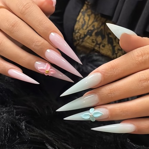 A Set of 10 Handmade Full-Cover Stiletto-Shaped Powder Blue Solid Color 3D Sculpted Fashionable Nail Art for Spring And Summer.
