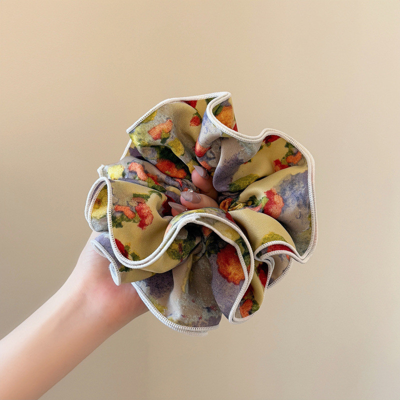 Women'S Large Floral Retro Hair Tie Scarf Bun Maker - Elegant Oil Painting Style Hair Accessory with Vibrant Multicolor Flowers, Soft Durable Fabric Scrunchie for Ponytails, Buns & Braids, Versatile Hair Ornament for Casual & Formal Events (No-Slip