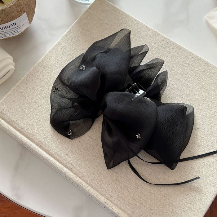 Elegant Vintage-Inspired Bow Hair Claw Clip with Ribbon - Soft Fabric, Secure Shark Grip for Women, Perfect for Updos and Half-Up Styles, Hair Accessories, Gentle Loves Flowers Hair Grab Temperament Bow Tie Ribbon Grab Clip