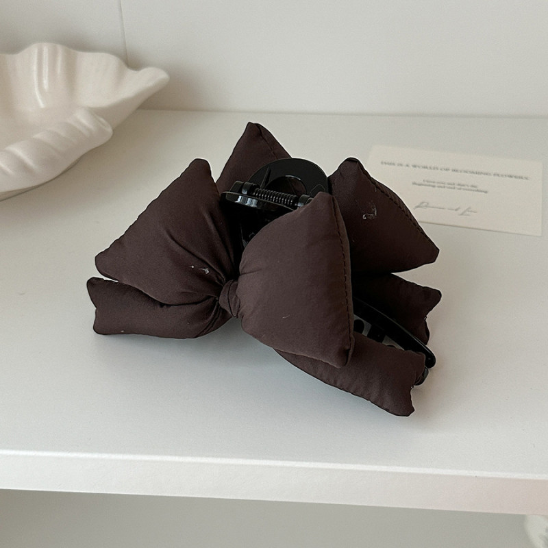 Large Korean Hair Clip - Cute Sweet Bow Shark Clip with Pink Bow & Black Center, Hold Hair Accessory for, Elegant Hairpin for Ponytails, Buns, Braids (Autumn Winter Hairstyles)