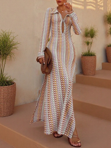 🌊 Beach Knit Wave Print Long Sleeve Maxi Dress – Vibrant Vacation Style