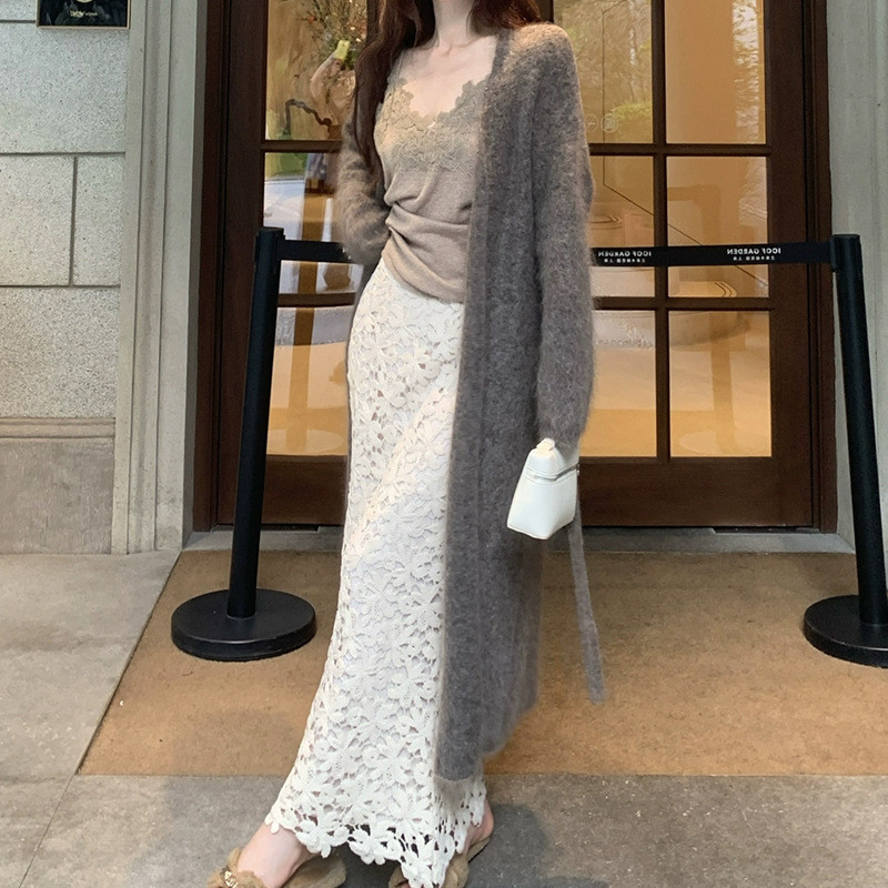 Heavy Industry Hollow Lace Fish Tail Half Skirt Women's Autumn Winter French Gentle Long Half Skirt Elegance
