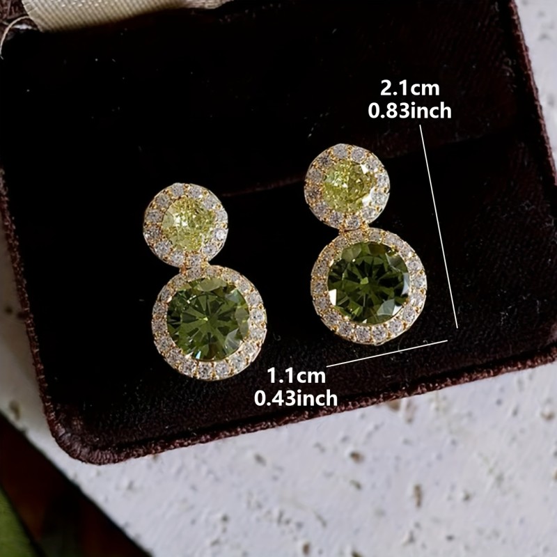 A Pair of Elegant And Sophisticated Geometric Minimalist Glass Inlaid Earrings for Women, Suitable for Daily Wear, Banquets, Balls, And Weddings.