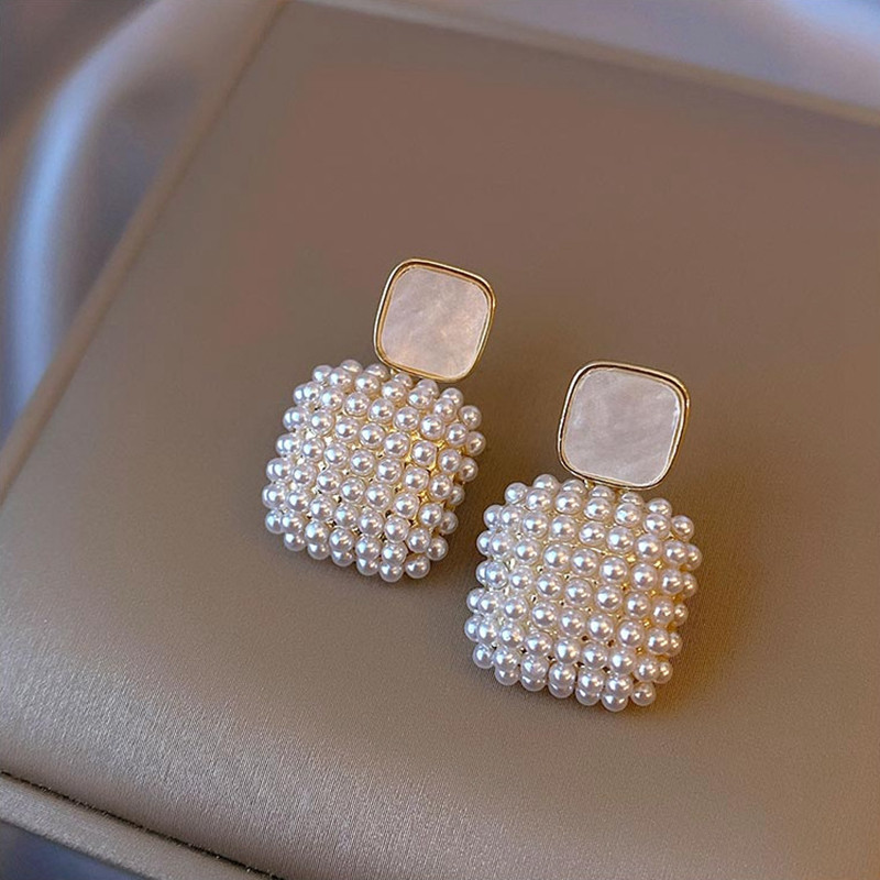 Rice Artifical Imitation Pearl White Square Pendant Drop Earrings 18K Golden Plated Simple Design Jewelry for Women Gift 1Pair