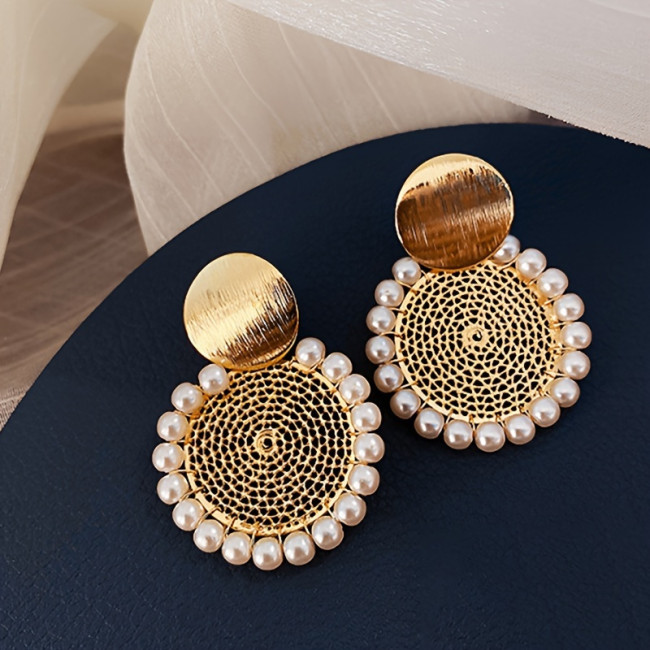 Pair of Middle Eastern Bollywood Ethnic Pattern Carved Round Mesh Artificial Imitation Pearl Earrings
