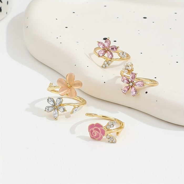 Gold-Plated Floral Rhinestone Stackable Ring Set (4pcs) ✨