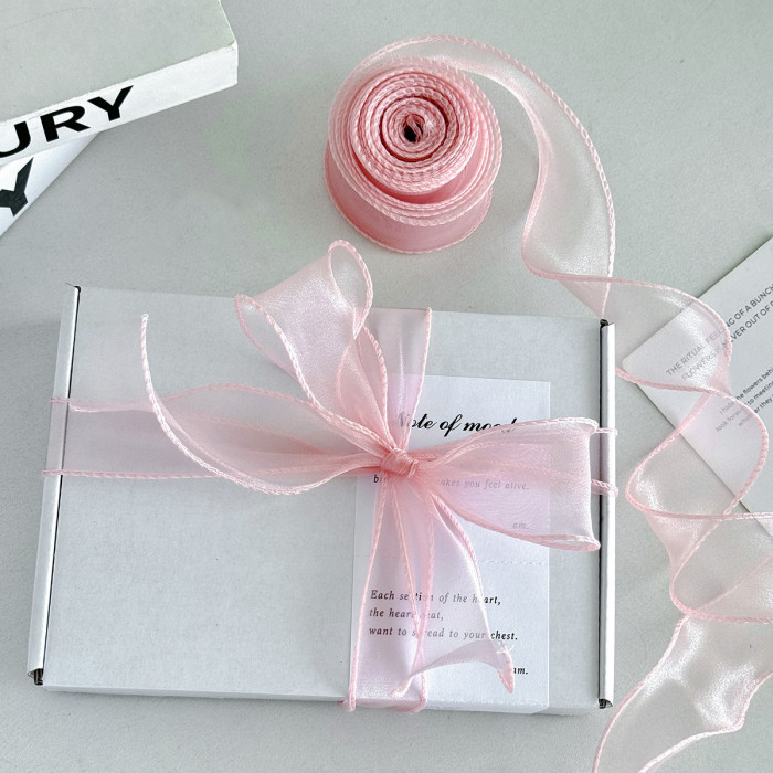 1 Roll of Bouquet Wrapping Fish Tail Tulle Ribbon, Fresh Flower Tulle Ribbon, DIY Material, Wavy Binding, Bow, Ribbon, Cake Border, Best for Christmas, Hanukkah, Thanksgiving, Halloween, Easter, Christmas Decoration