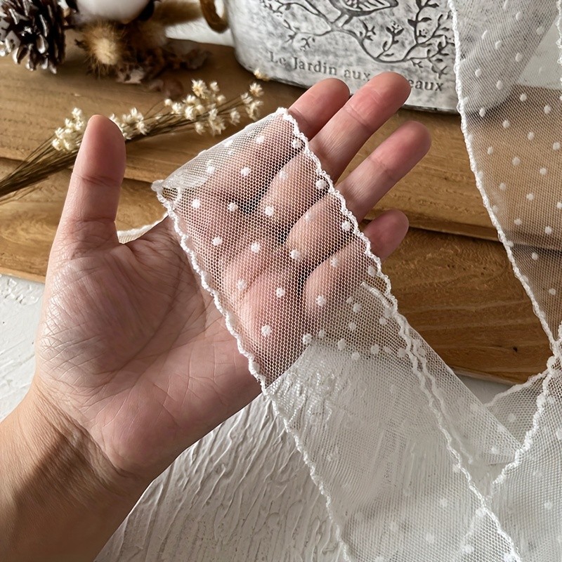 White Mesh Lace Trim, 5Cm Wide, Featuring Polka Dot Embroidery And a Wavy Edge, Available in 2 Yards for Decorating Clothing And Gift Boxes