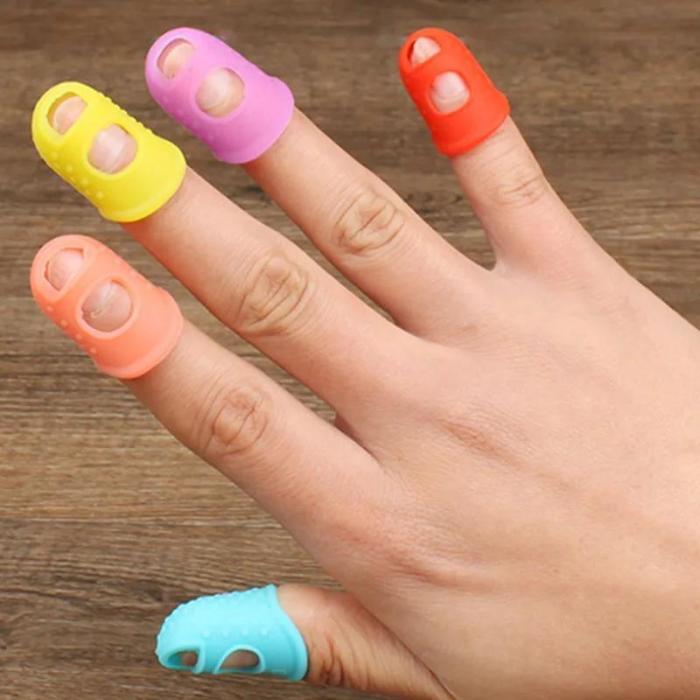 Set of 5 Breathable Silicone Thimbles Designed for Protection, Ideal for Crafts And Sewing Projects