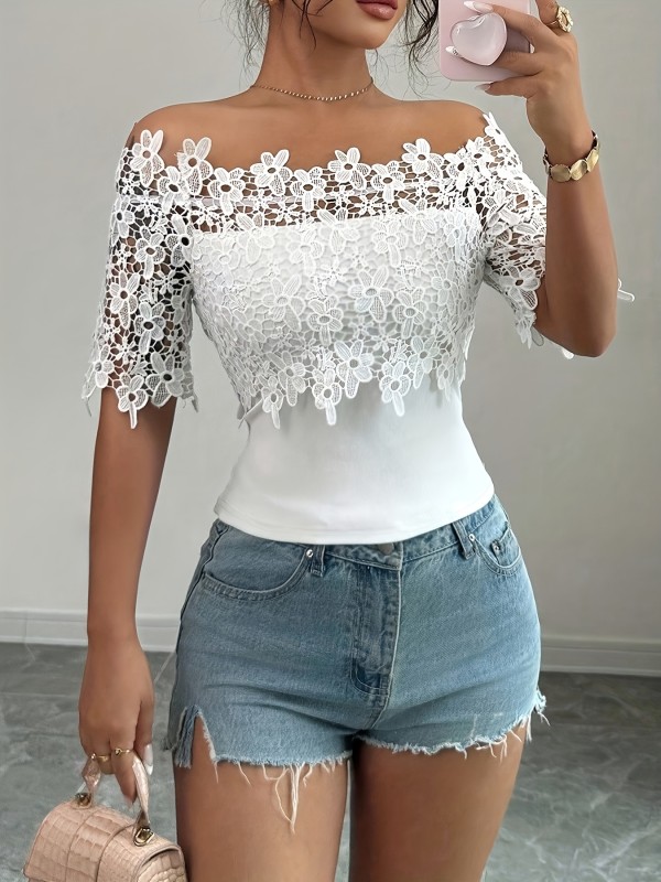 New Stylish And Elegant Women'S T-Shirt with Lace Patchwork And Off-Shoulder Design