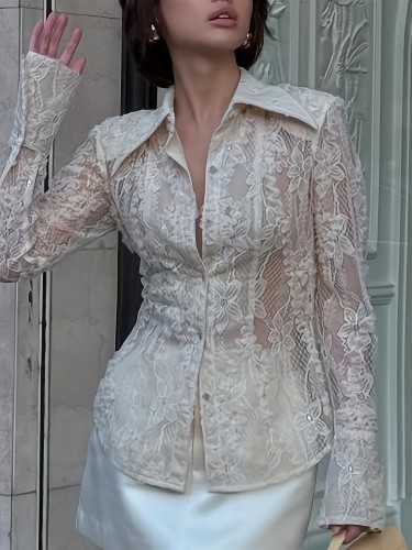 Vintage Lace-trimmed Blouse with a Unique Floral Lace Top