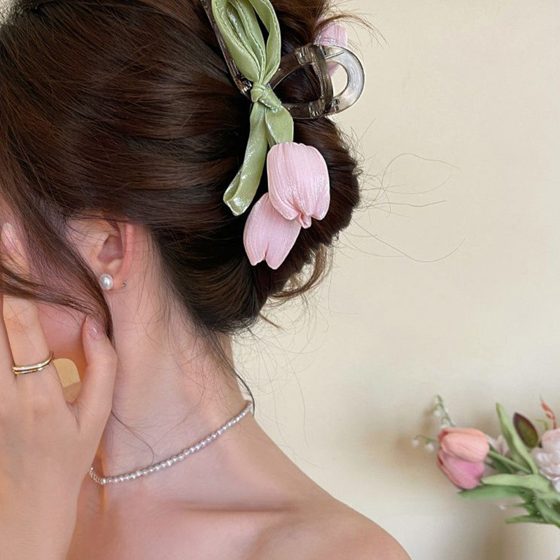 A Sweet, Stylish, And Elegant Tulip Flower Hair Clip That Goes with Everything