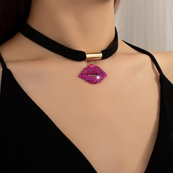 A Stunning Full-Rhinestone Lip Pendant, a Unique Rose-red and Black Necklace Choker in European and American Style
