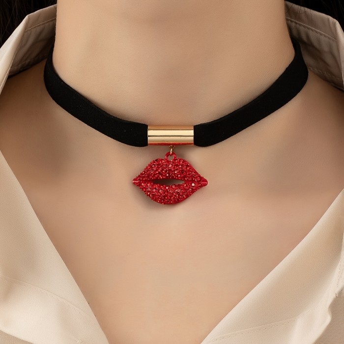 A Stunning Full-Rhinestone Lip Pendant, a Unique Rose-red and Black Necklace Choker in European and American Style