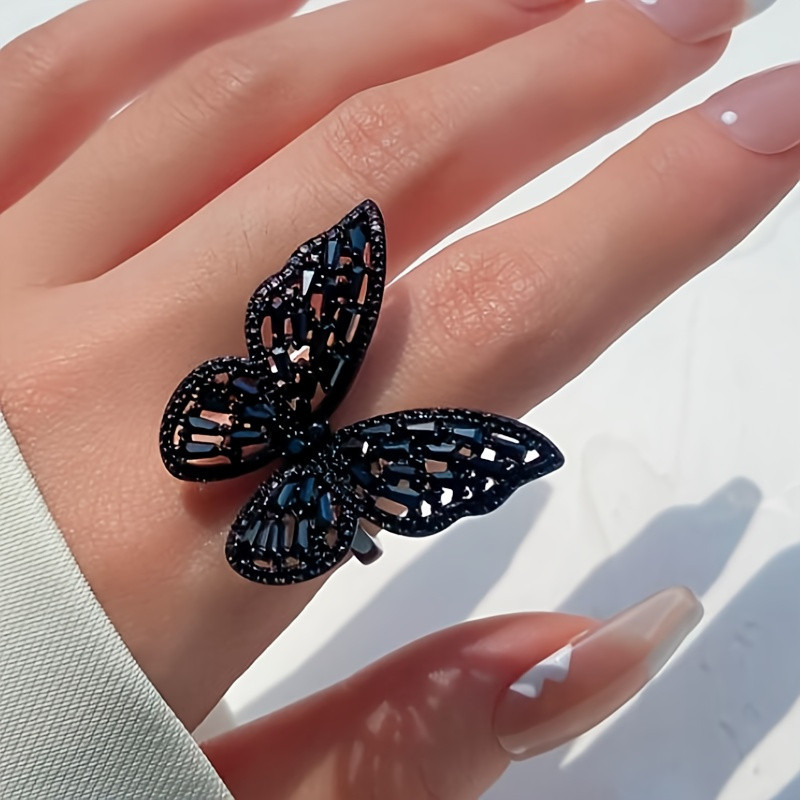 🦋 Elegant Butterfly Ring Copper Inlaid Synthetic Zirconia Multi Color Luxury Banquet Wedding Jewelry