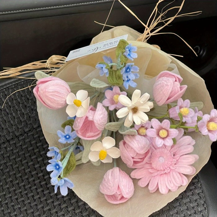 Flower Pipe Cleaners Craft Kit\u002FVideo Tutorials\u002FAll Components for Tulip Bouquet\u002F3 Colors Pipe Cleaners\u002F20 Flower Stems\u002FGreen Tape