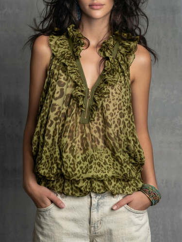 Chic And Casual Sleeveless Leopard-print Chiffon Top With A Half-zip.