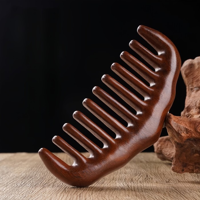 1pc Scented Rosewood Wide-Tooth Comb Large Wide-Tooth Crescent Comb Comb Teeth Durable Rounded One Comb Smooth Hair Comb Away Frizz Retain Softness No Hair Pulling No Tangles Suitable for All Hair Types Suitable for Home Daily Use