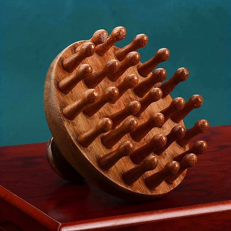 Dragon and Phoenix Sandalwood 28-Prong Round Comb
