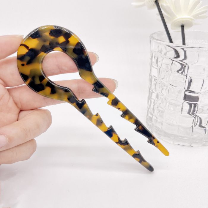 Elegant and Stylish Acetic Acid Hairpins - Multi-Colored Chinese Style Hairpins with Toothed Design for Fashionable Hair Accessories