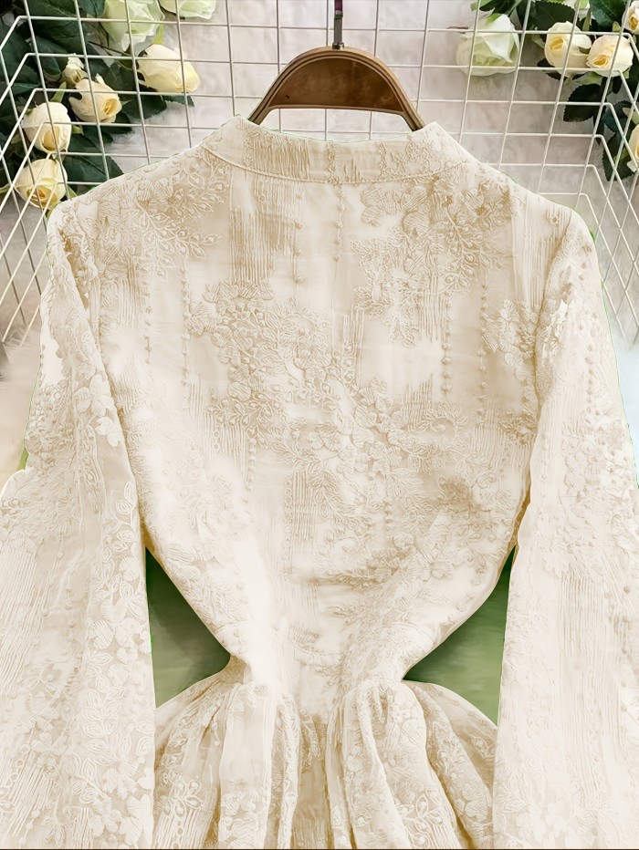 Spring\u002FSummer Sweet Court-Style V-Neck\u002FLantern Sleeve\u002FHeavy Embroidery\u002FVersatile A-Line\u002FElegant Trendy Midi Dress