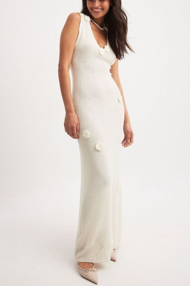 V-neck Suspender 3D Flower Knit Maxi Dress