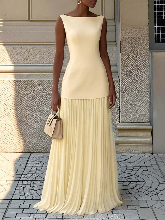 Elegant Sleeveless Flowing Evening Dress