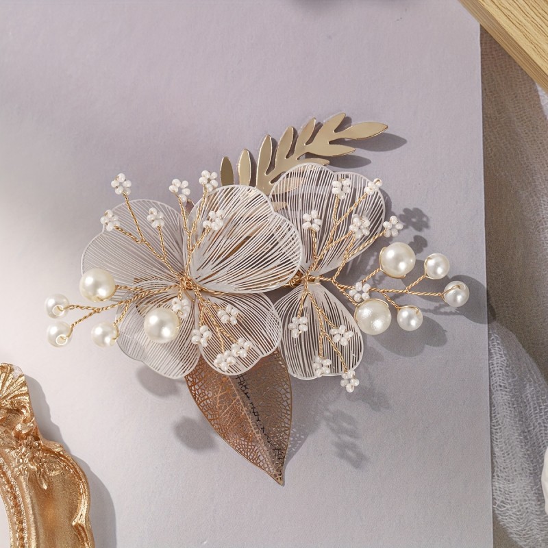 Vintage Sweet Hollow Petal Leaf Alloy Hairpin, a Versatile Accessory for Parties And Photos