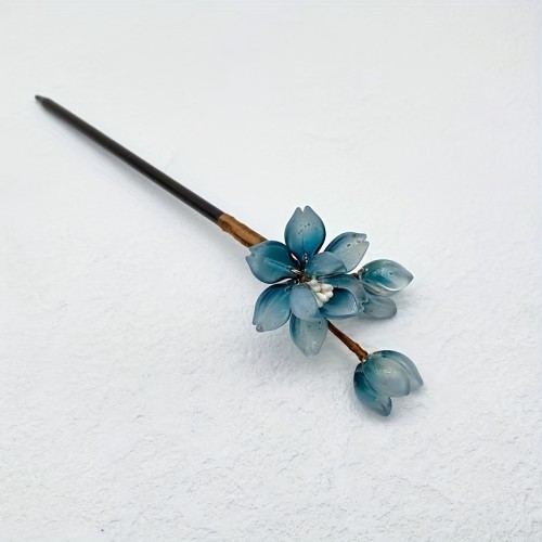 Daily Elegance | Chic Vintage Floral Hairpin - Blue And White, Fashionable Metal Hairpiece for Updos And Buns, Hair Adornments