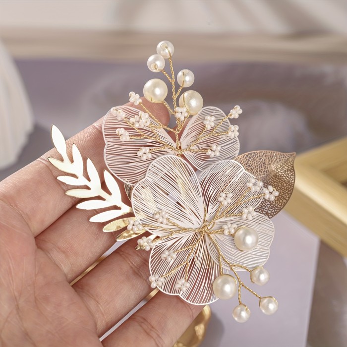 Vintage Sweet Hollow Petal Leaf Alloy Hairpin, a Versatile Accessory for Parties And Photos
