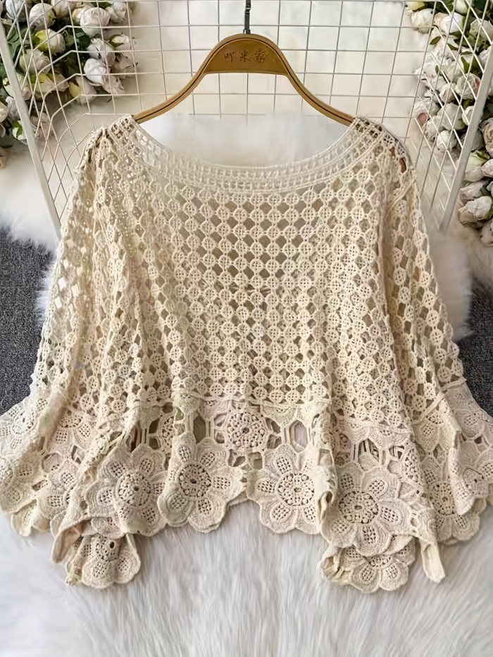 Cut-out top with floral patchwork, irregular hem design, fresh and elegant style, half-open neckline with tie