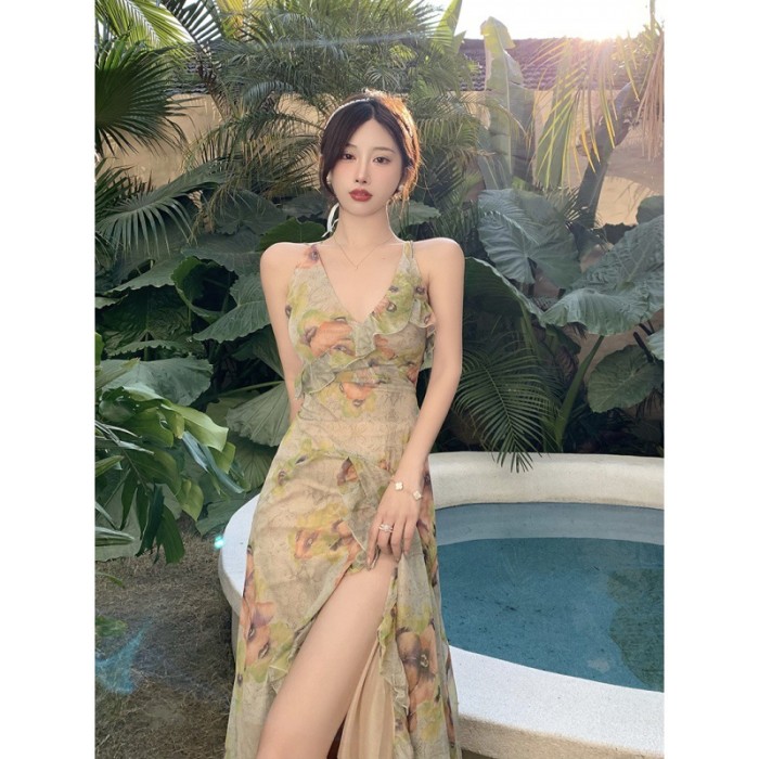 New Retro V-Neck Halter Strap Sexy Wedding Guest Dress