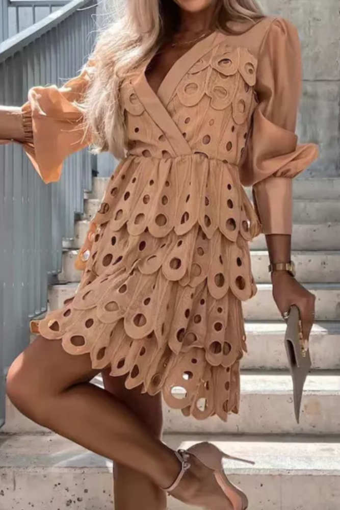 Elegant Long Sleeve V Neck Fashion Temperament Wedding Guest Dress