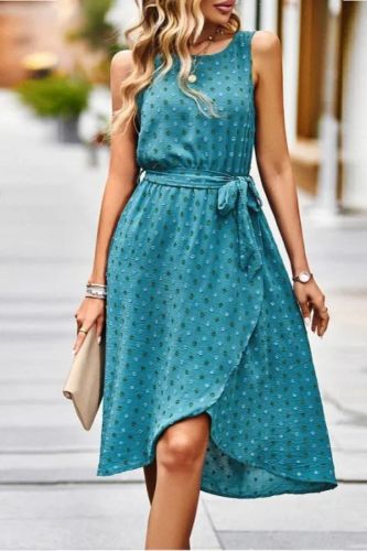 Elegant Sleeveless Dot Jacquard Dress