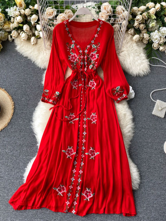 Women's Fashion Retro Ethnic Style Embroidered V-neck Balloon Sleeve  Maxi Dress