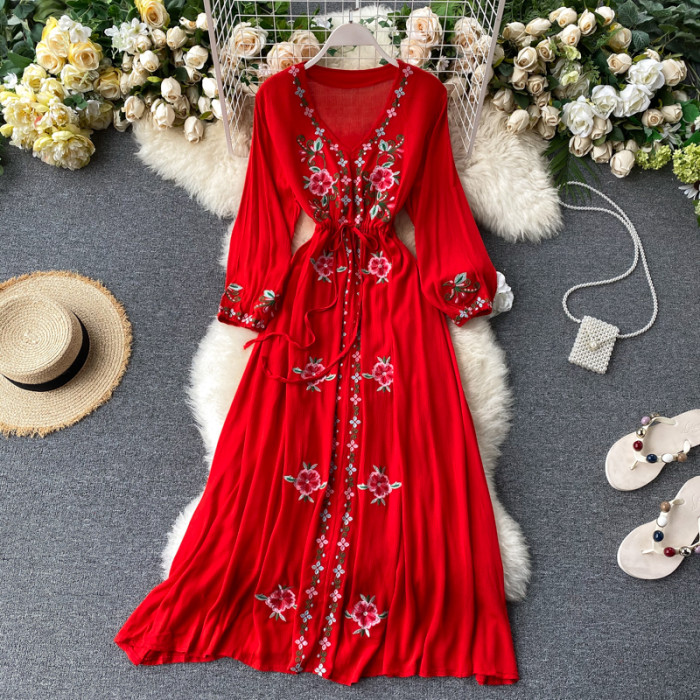 Women's Fashion Retro Ethnic Style Embroidered V-neck Balloon Sleeve  Maxi Dress