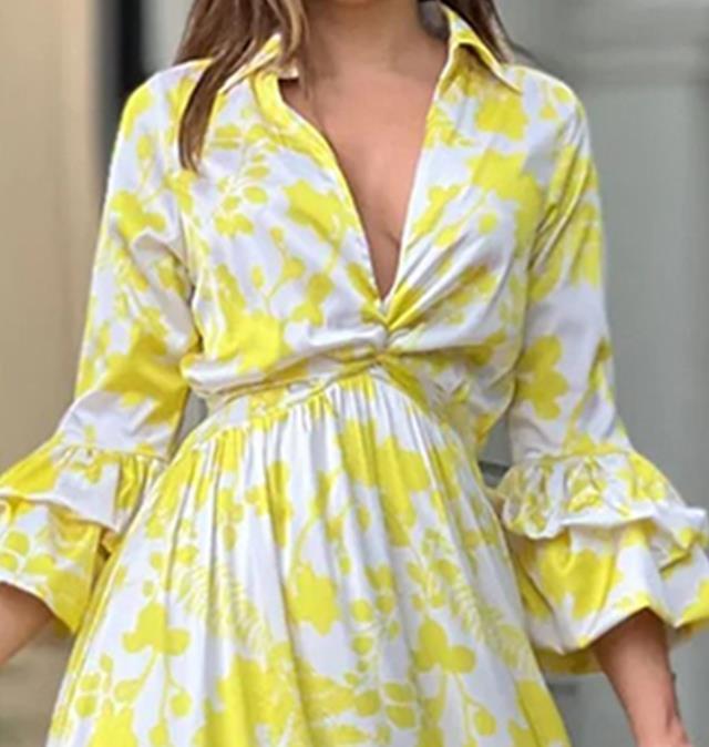 Women's Fashion Printed V-neck Bell Sleeve Long Sleeve Casual Maxi Dress