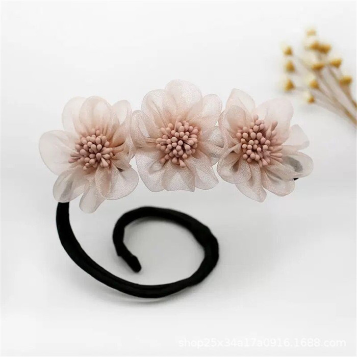 Flower Hair Curler  Easy-to-Use Headdress for Baby Girls with Stunning Elastic Hair Ties