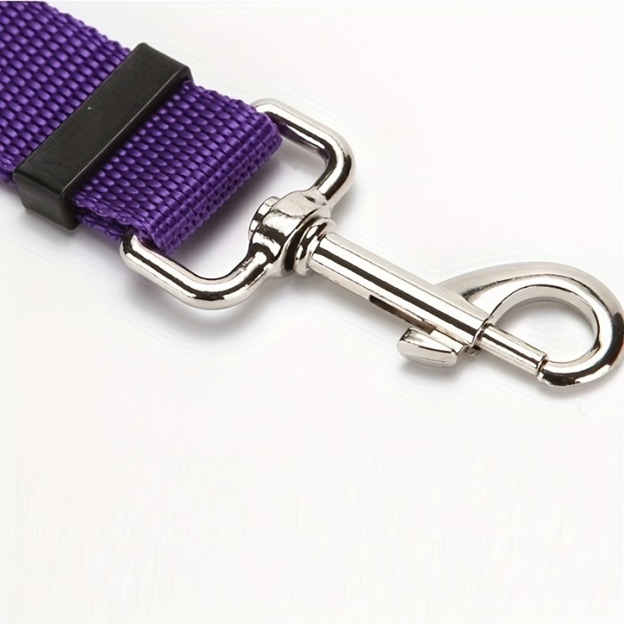 Vehicle Harnesses: Pet Car Safety Rope for Secure and Adjustable Dog Travel.