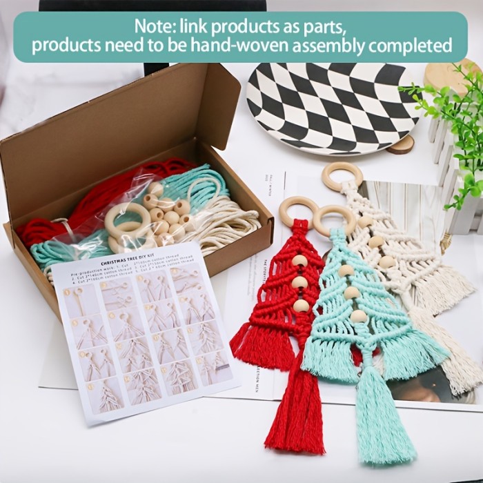 DIY Kit Christmas Craft Gift Kit, Perfect Holiday Gift , Handwoven Creative Christmas Tree Decoration Hanging
