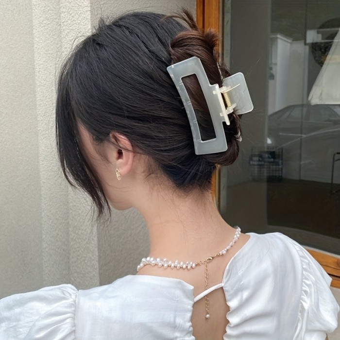 Oversize Hair Claw Clip Frosted Non-Slip Hair Clip Hair Accessories