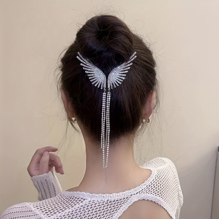 Elegant Flash Artificial Diamond Butterfly Wings Tassel Hair Clip Ponytail Buckle Clip Alloy Headwear