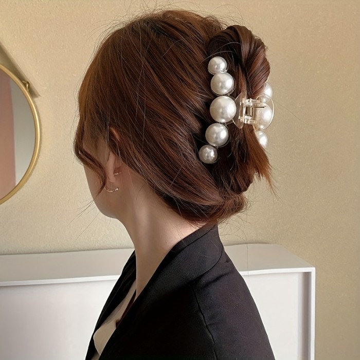 1pc Faux Pearl Hair Claw Back Head Ponytail Clip Shark Claw Side Clip Hair Accessories