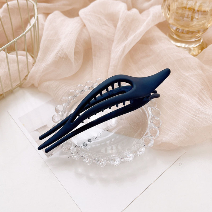 Flat Curved Claw Clips - Perfect for Long, Thick Hair