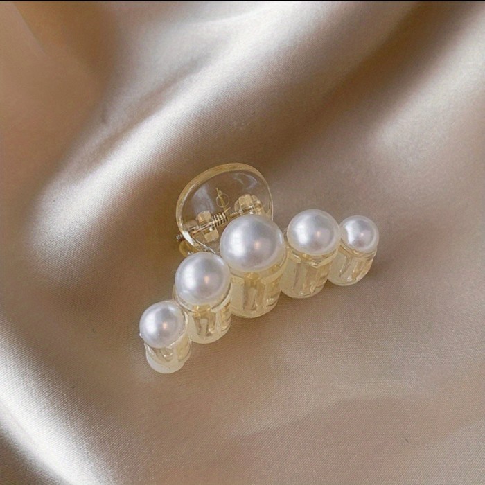 1pc Faux Pearl Hair Claw Back Head Ponytail Clip Shark Claw Side Clip Hair Accessories