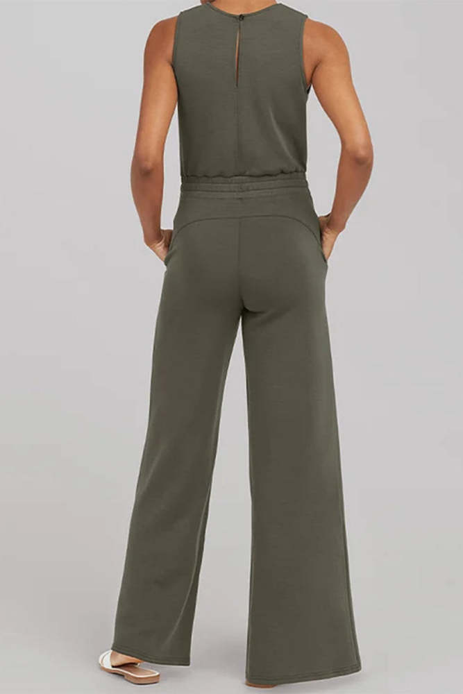 Casual Simplicity Solid Pocket O Neck Loose Jumpsuits